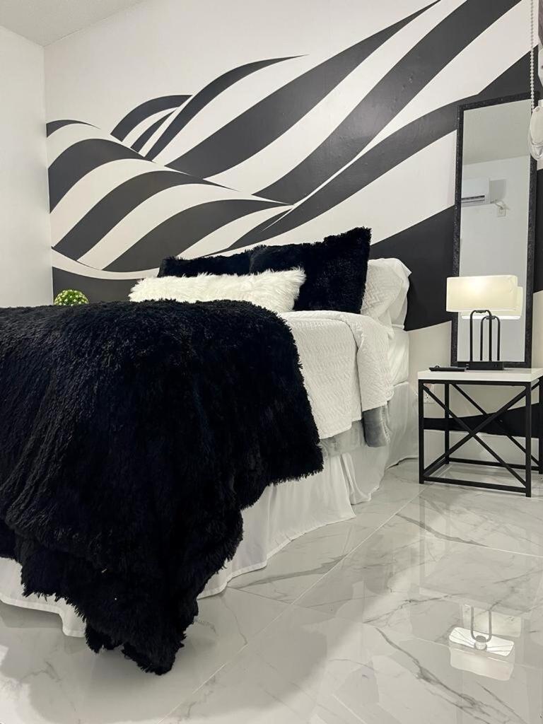 Cozy Studio, Prime Location, Remodeled, 1 Parking Γουεστ Παλμ Μπιτς Εξωτερικό φωτογραφία