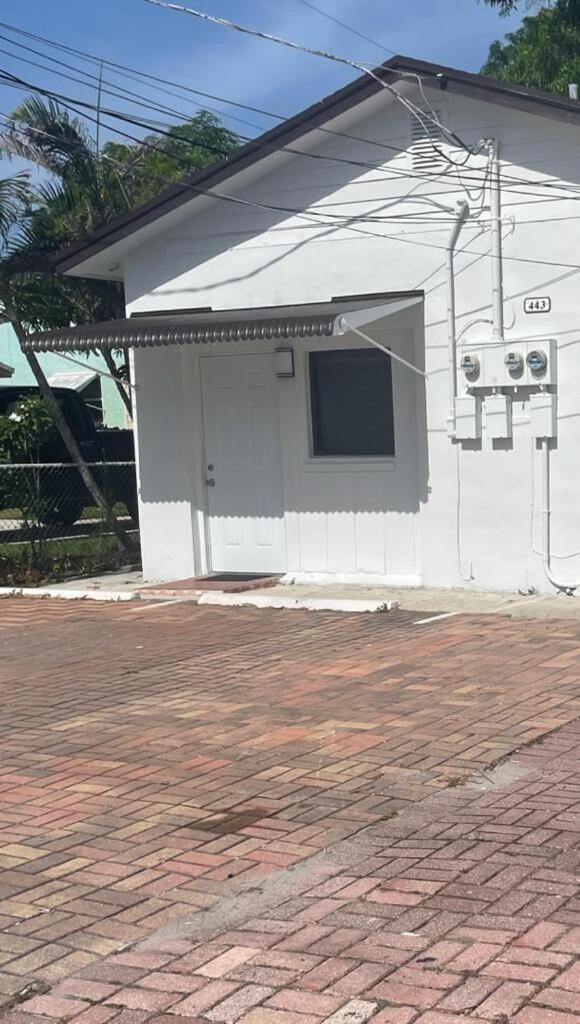 Cozy Studio, Prime Location, Remodeled, 1 Parking Γουεστ Παλμ Μπιτς Εξωτερικό φωτογραφία